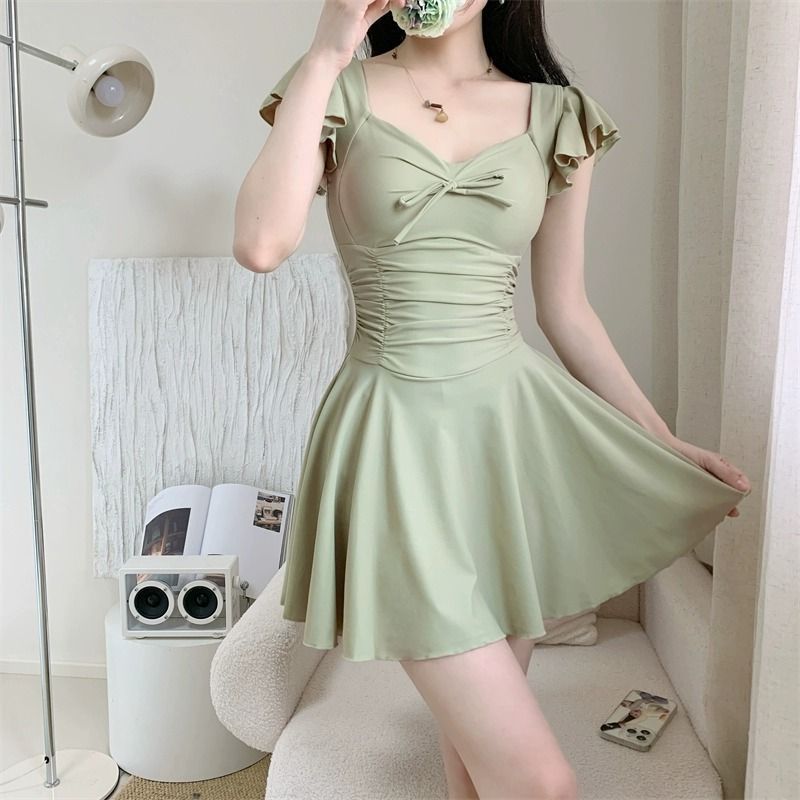 Traje de baño de manga corta c - Spa & Wellness Retreat reseña y precio