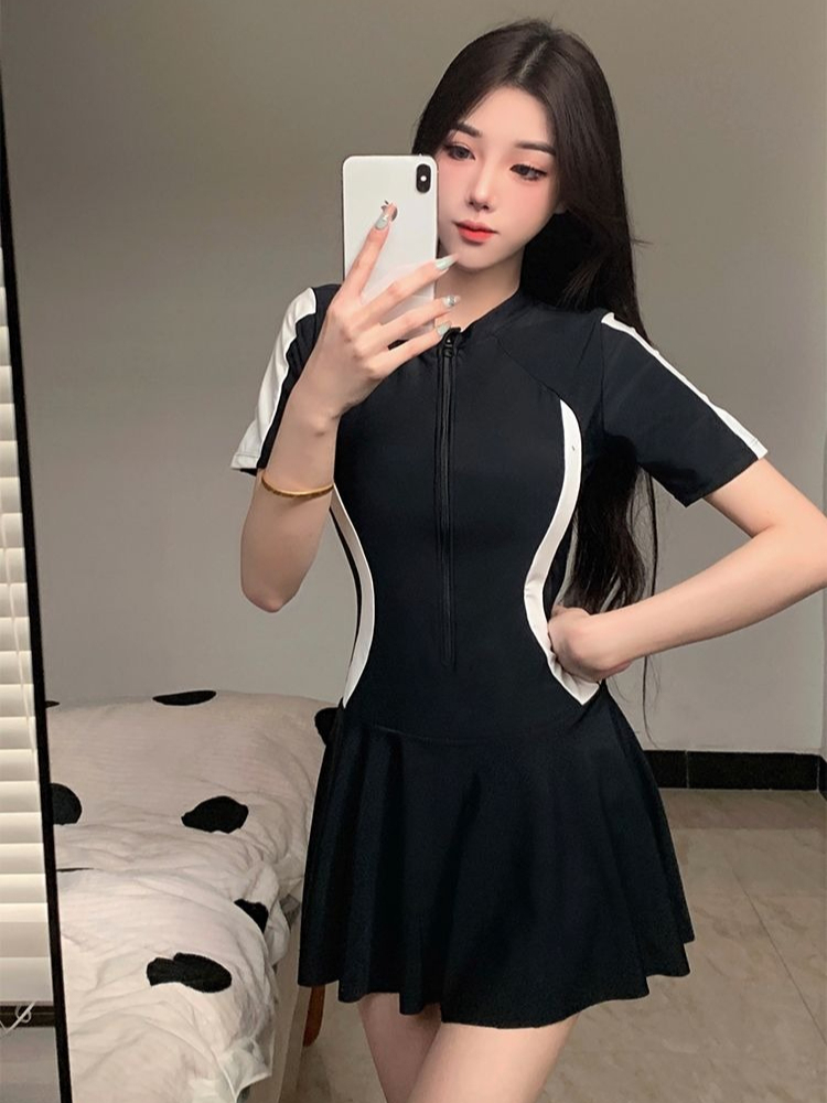Nuevo Traje de Baño de Una Pie - Spa & Wellness Retreat reseña y precio